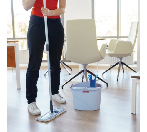 Швабра с отжимом и ведром 10л/7л, туннельный плоский отжим, в комплекте салфетки + перчатки, СпидМини, голубой, VILEDA, 161099