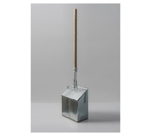 Совок для мусора, 24х29 см, закрывающаяся крышка, деревянная рукоятка 75 см, 