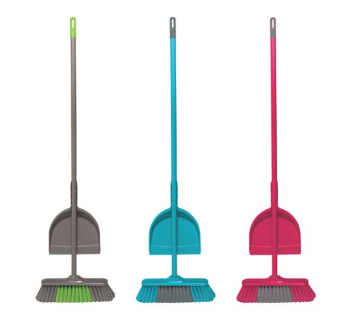 Щетка для уборки с черенком 110 см, комплект с совком, ширина 32 см, щетина 7 см, еврорезьба, YORK 