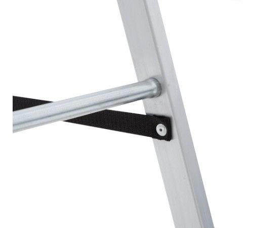 Стремянка алюминиевая 5 ступеней, высота площадки 1,04м, дуга безопасности 0,6м, площадка 26х26см, до 150кг, вес 4кг, НОВАЯ ВЫСОТА, 1110105