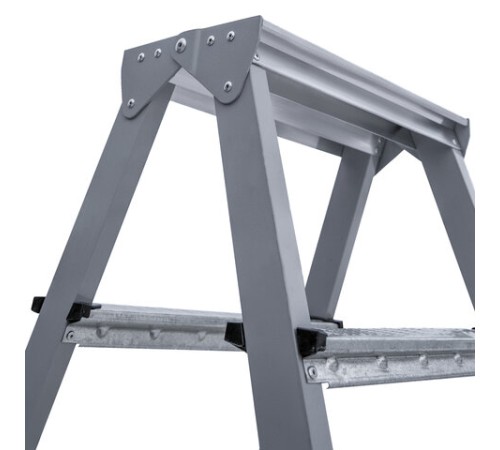Стремянка стальная двухсторонняя 2х2 ступени, высота площадки 0,44м, алюминиевая площадка 35х16см, до 150кг, вес 2,8кг НОВАЯ ВЫСОТА, 1160202