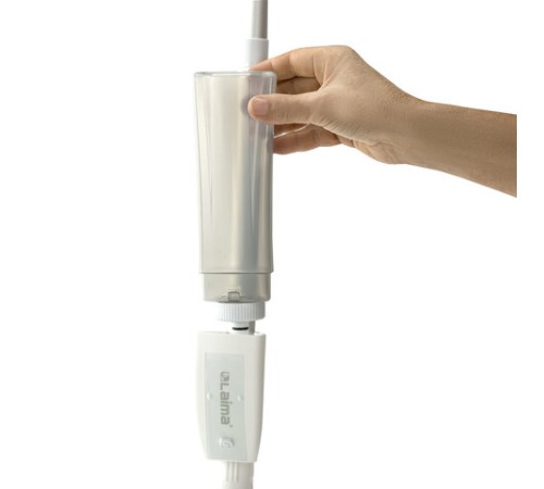 Швабра с распылителем UltraSpray X, 2 насадки из микрофибры объемный ворс, скребок, LAIMA, 609143