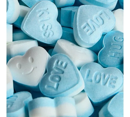 Драже освежающие в форме сердца LOVE IS, вкус мята, 20 г, 709242