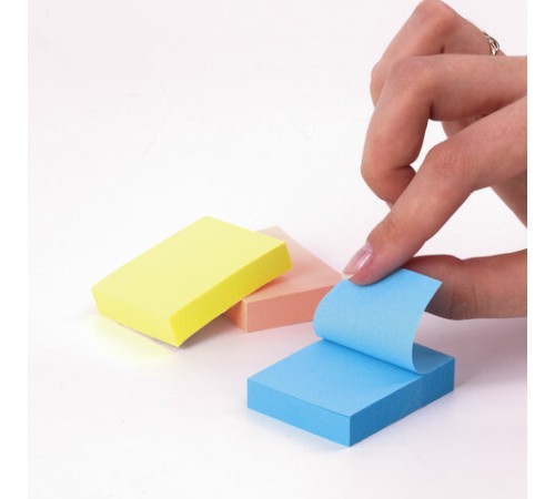 Блоки самоклеящиеся (стикеры) BRAUBERG 38х51 мм, 100 листов, НАБОР 12 штук, 3 неоновых цвета, 111345