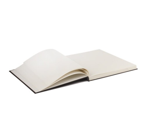 Скетчбук, слоновая кость 100 г/м2, 210х148 мм, 110 л., книжный твердый переплет, BRAUBERG ART CLASSIC, 113186