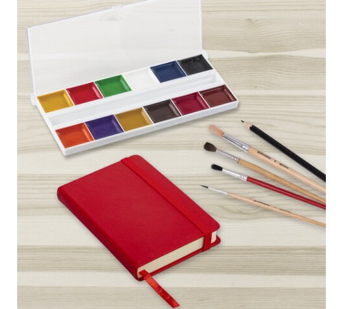 Скетчбук, слоновая кость 140 г/м2 90х140 мм, 80 л., КОЖЗАМ, резинка, BRAUBERG ART CLASSIC, красный, 113187