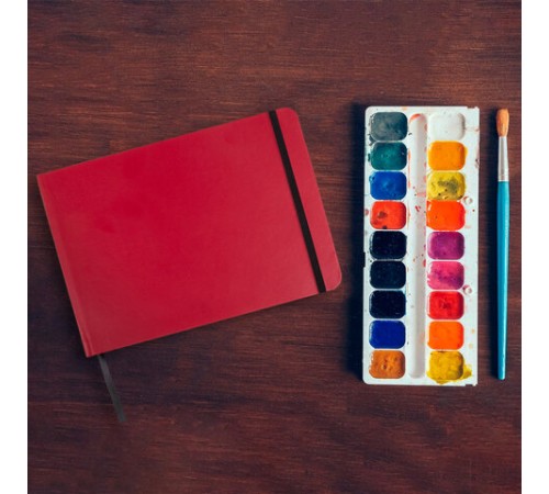 Скетчбук для акварели, 200 г/м2, 148х210 мм, среднее зерно, 40 л., КОЖЗАМ, резинка, BRAUBERG ART PREMIERE, 113265