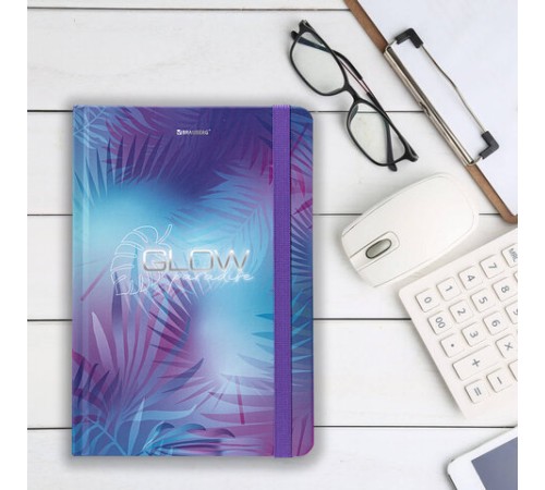 Блокнот с резинкой в клетку 96 л., А5 (145х203 мм), твердая обложка с фольгой, BRAUBERG, 