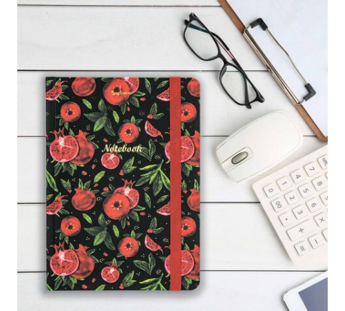 Блокнот с резинкой в клетку 96 л., А5 (145х203 мм), твердая обложка с фольгой, BRAUBERG, 