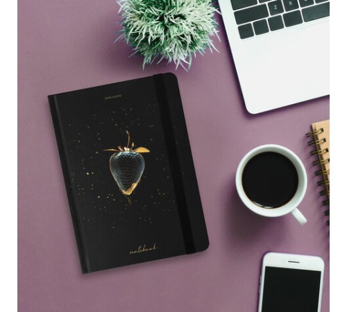 Блокнот с резинкой без линовки 96 л., А5 (145х203 мм), твердая обложка с фольгой, BRAUBERG, 