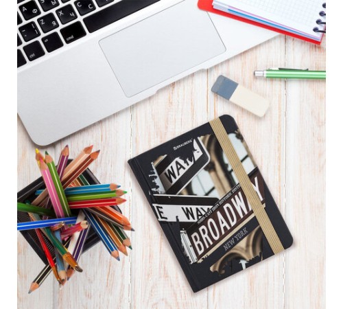 Блокнот с резинкой в клетку 96 л., МАЛЫЙ ФОРМАТ А6 (109х148 мм), твердая обложка, BRAUBERG, 