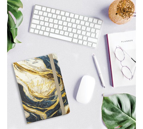 Блокнот с резинкой в клетку 96 л., А5 145х203 мм, твердая обложка с фольгой, BRAUBERG, 