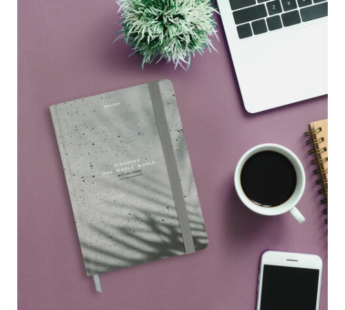 Блокнот с резинкой в клетку 96 л., А5 145х203 мм, твердая обложка, BRAUBERG, 