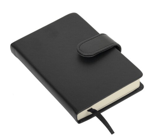 Скетчбук, слоновая кость 140 г/м2 90х140 мм, 80 л., КОЖЗАМ, застежка, BRAUBERG ART CLASSIC, черный,116458