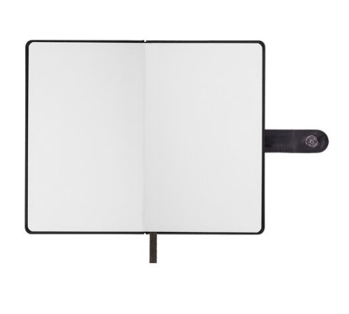 Скетчбук, белая бумага 140 г/м2 130х210 мм, 80 л., КОЖЗАМ, застежка, BRAUBERG ART CLASSIC, черный, 116461