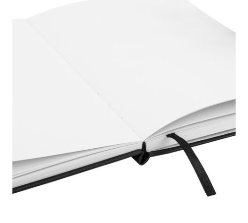 Скетчбук, белая бумага 140 г/м2 130х210 мм, 80 л., КОЖЗАМ, застежка, BRAUBERG ART CLASSIC, черный, 116461