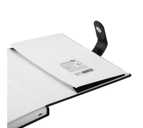 Скетчбук, белая бумага 140 г/м2 200х200 мм, 80 л., КОЖЗАМ, застежка, BRAUBERG ART CLASSIC, черный, 116463