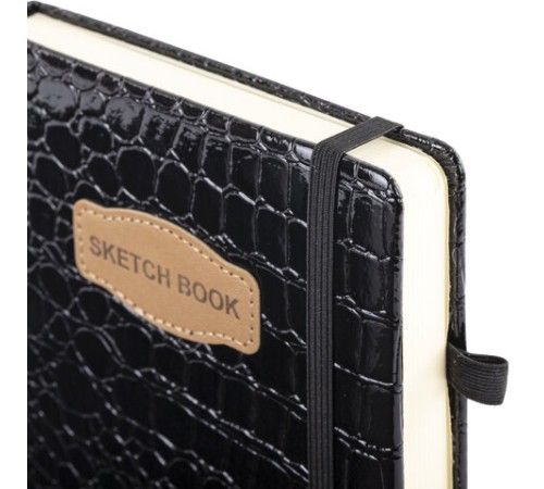 Скетчбук, слоновая кость 140 г/м2, 130х210 мм, 80 л., КОЖЗАМ, резинка, BRAUBERG ART CLASSIC, CROCO, черный, 116470