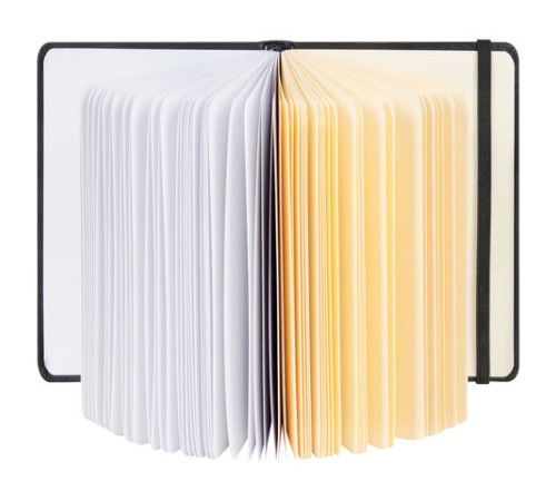 Скетчбук, слоновая кость+белая 140 г/м2, 90х140 мм, 80 л., КОЖЗАМ, резинка, BRAUBERG ART CLASSIC, черный, 116871