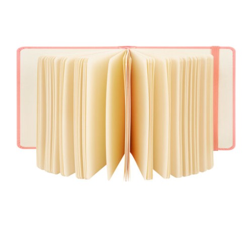 Скетчбук, слоновая кость 140 г/м2 120х120 мм, 80 л., КОЖЗАМ, резинка, BRAUBERG ART CLASSIC, пастель розовый, 116876