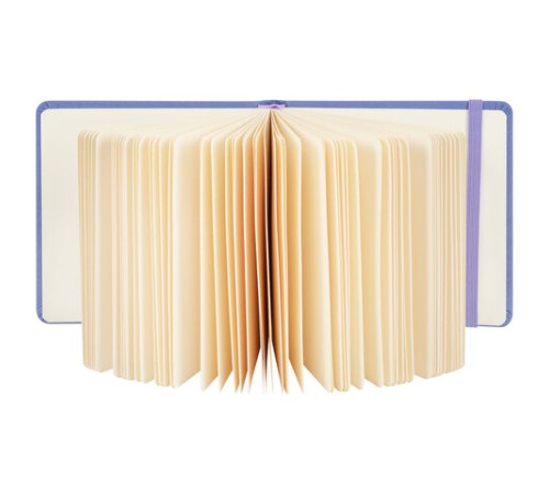 Скетчбук, слоновая кость 140 г/м2 120х120 мм, 80 л., КОЖЗАМ, резинка, BRAUBERG ART CLASSIC, пастель сиреневый, 116877