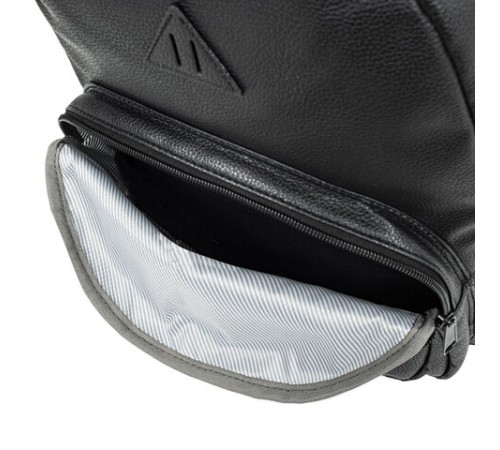 Рюкзак BRAUBERG CELEBRITY универсальный, с отделением для ноутбука, экокожа, черный, 42х30х15 см, 227084