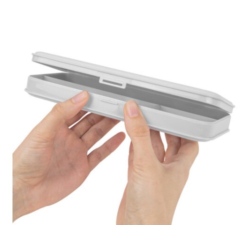 Пенал пластиковый BRAUBERG, серый, С НАКЛЕЙКАМИ, 21х9х3 см, 272273