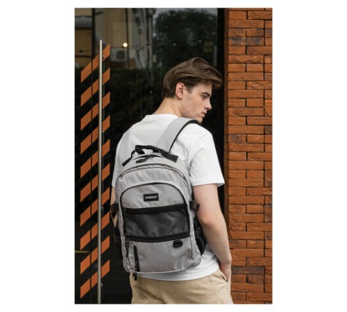 Рюкзак HEIKKI TRILL (ХЕЙКИ) универсальный, 3 отделения, серый с черными вставками, 43х31х14 см, 272586