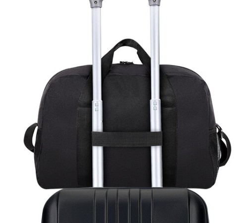 Сумка спортивная HEIKKI MOVE (ХЕЙКИ), карман на молнии, черная, 30x45x20 см, 272620