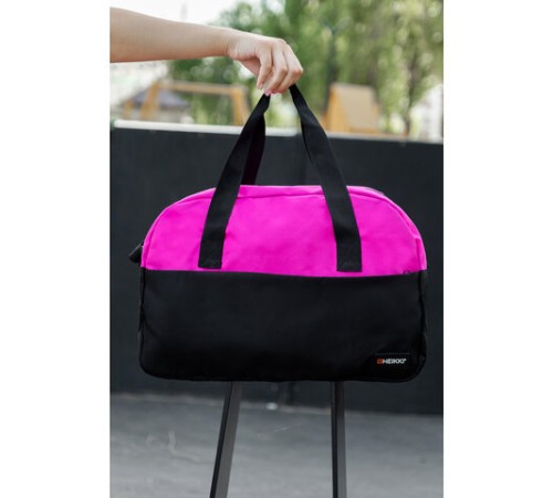 Сумка спортивная HEIKKI BASE (ХЕЙКИ), карман на молнии, черная/фуксия, 30x44x17 см, 272621