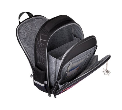 Ранец BRAUBERG QUADRO, 3 отделения, с брелком, Fire spider, 37х28х18 см, 273106