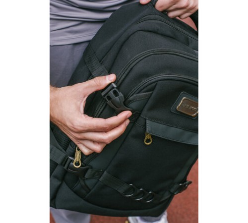 Рюкзак HEIKKI DESERTED (ХЕЙКИ) универсальный, 3 отделения, эргономичный, багажная лента, черный, 47х33х17 см, 273878