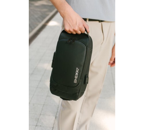 Рюкзак однолямочный HEIKKI FEATURE (ХЕЙКИ), кодовый замок, USB-порт, черный, 32x16x6 см, 273900