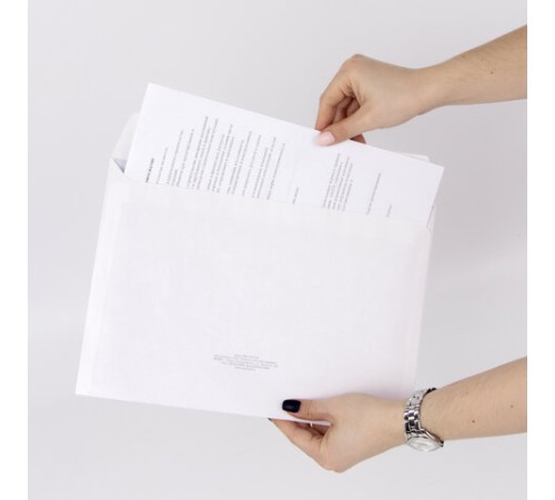 Конверты С4 (229х324 мм), клеевой слой, внутренняя запечатка, 90 г/м2, КОМПЛЕКТ 50 шт., BRAUBERG, 112176