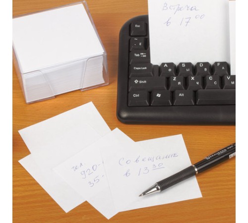 Блок для записей ОФИСМАГ в подставке прозрачной, куб 9х9х5 см, белый, белизна 95-98%, 127797