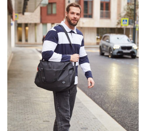 Сумка спортивная BRAUBERG MOVE, черная, 45x30x20 см, 271689