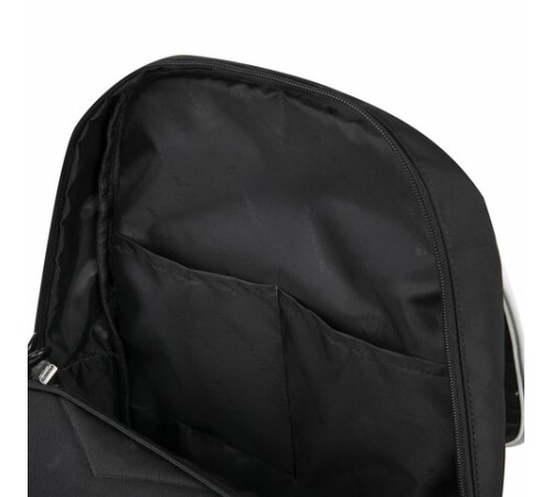 Рюкзак BRAUBERG FUSION универсальный, USB-порт, черный с белыми вставками, 45х31х15 см, 271657