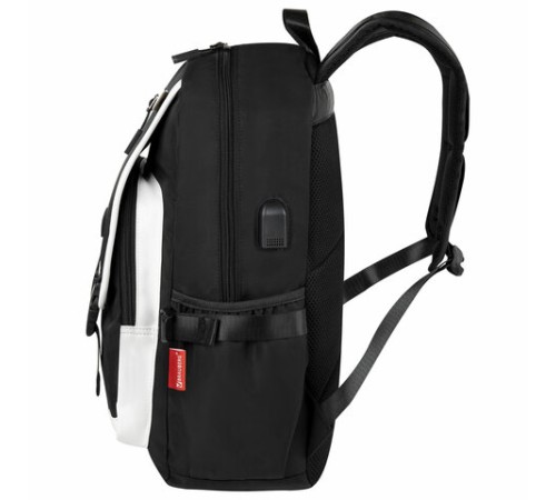 Рюкзак BRAUBERG FUSION универсальный, USB-порт, черный с белыми вставками, 45х31х15 см, 271657