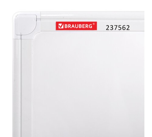 Доска магнитно-маркерная 90х120 см, ПВХ-рамка, BRAUBERG "Standard", 237562