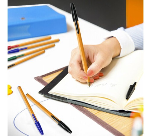Ручки шариковые BIC "Orange Original", НАБОР 4 ЦВЕТА, узел 0,8 мм, линия 0,3 мм, пакет, 8308541/516337 Ручки шариковые BIC "Orange Original", НАБОР 4 ЦВЕТА, узел 0,8 мм, линия 0,3 мм, пакет, 8308541/516337