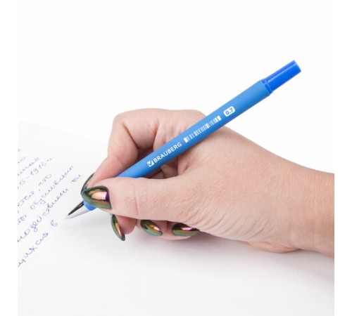 Ручка шариковая BRAUBERG "Capital blue", СИНЯЯ, корпус soft-touch голубой, узел 0,7 мм, линия письма 0,35 мм, 142493