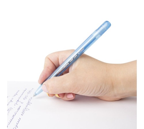 Ручка шариковая масляная BRAUBERG "OIL PEN TONE", СИНЯЯ, корпус тонированный, пишущий узел 0,7 мм, линия 0,35 мм, 142710 Ручка шариковая масляная BRAUBERG "OIL PEN TONE", СИНЯЯ, корпус тонированный, пишущий узел 0,7 мм, линия 0,35 мм, 142710