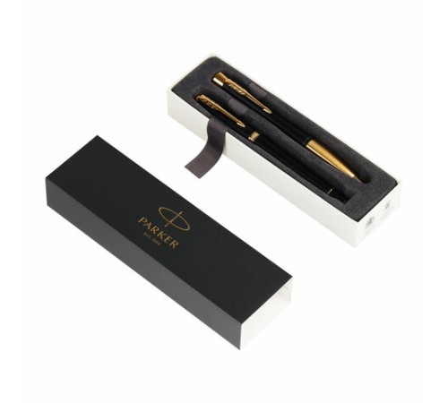 Набор PARKER "Urban Black GT": шариковая ручка синяя и перьевая ручка синяя, 2093381 Набор PARKER "Urban Black GT": шариковая ручка синяя и перьевая ручка синяя, 2093381