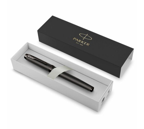 Ручка перьевая PARKER "IM Professionals Monochrome Titanium", темно-серый лак, сталь, синяя, 2172959 Ручка перьевая PARKER "IM Professionals Monochrome Titanium", темно-серый лак, сталь, синяя, 2172959