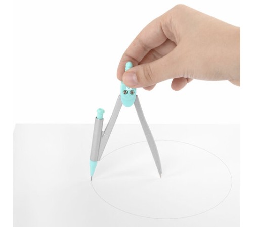 Готовальня BRAUBERG SCHOOL KIT, 9 предметов, циркуль 125 мм, чертежные принадлежности, мятный цвет, 210716 Готовальня BRAUBERG SCHOOL KIT, 9 предметов, циркуль 125 мм, чертежные принадлежности, мятный цвет, 210716
