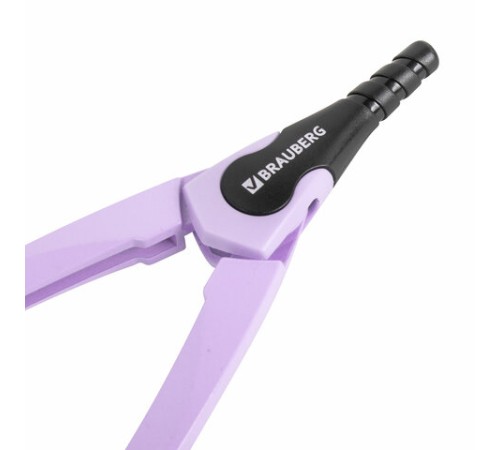 Готовальня BRAUBERG ULTRA, 4 предмета: циркуль 135 мм, запасной грифель, насадка, лавандовый цвет, 210823 Готовальня BRAUBERG ULTRA, 4 предмета: циркуль 135 мм, запасной грифель, насадка, лавандовый цвет, 210823