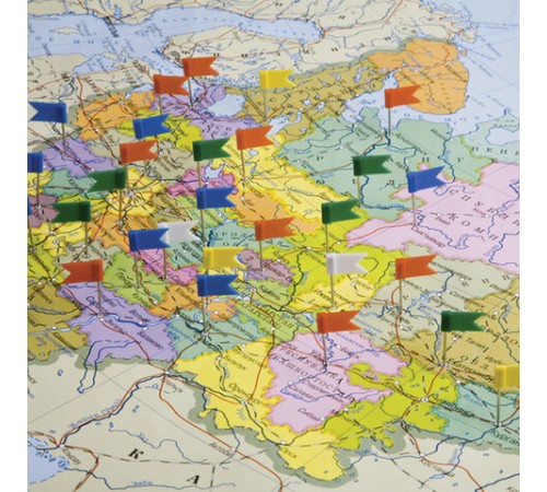 Набор BRAUBERG, силовые кнопки, 60 шт., шарики 60 шт., кубики 60 шт., флажки 60 шт., 223518