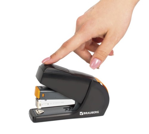 Степлер ЭНЕРГОСБЕРЕГАЮЩИЙ №24/6, 26/6 BRAUBERG 