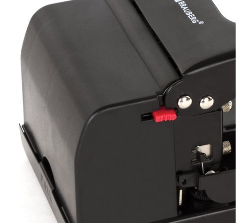 Дырокол металлический МОЩНЫЙ BRAUBERG 