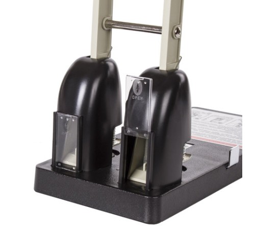 Дырокол металлический МОЩНЫЙ BRAUBERG 